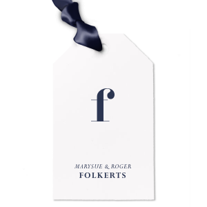 Featuring an initial in an elegant serif font, this tag is both stylish and understated. With its classic design and high-quality finish, this gift tag is perfect for weddings, anniversaries, or any occasion where personalized elegance is appreciated.