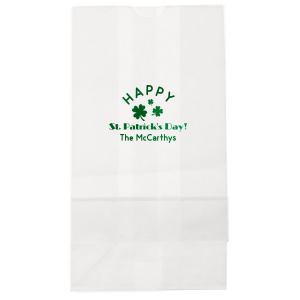 Our personalized White Gloss Goodie Bag with Shiny Leaf Foil has a Clovers graphic and is good for use in St. Patricks Day and Holiday themed parties and will give your party the personalized touch every host desires.