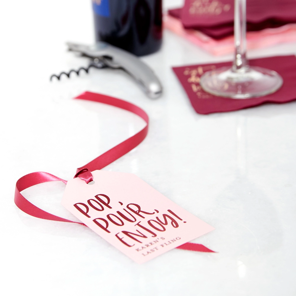 Add a custom gift tag to your holiday gifts this year