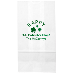 Our personalized White Gloss Goodie Bag with Shiny Leaf Foil has a Clovers graphic and is good for use in St. Patricks Day and Holiday themed parties and will give your party the personalized touch every host desires.