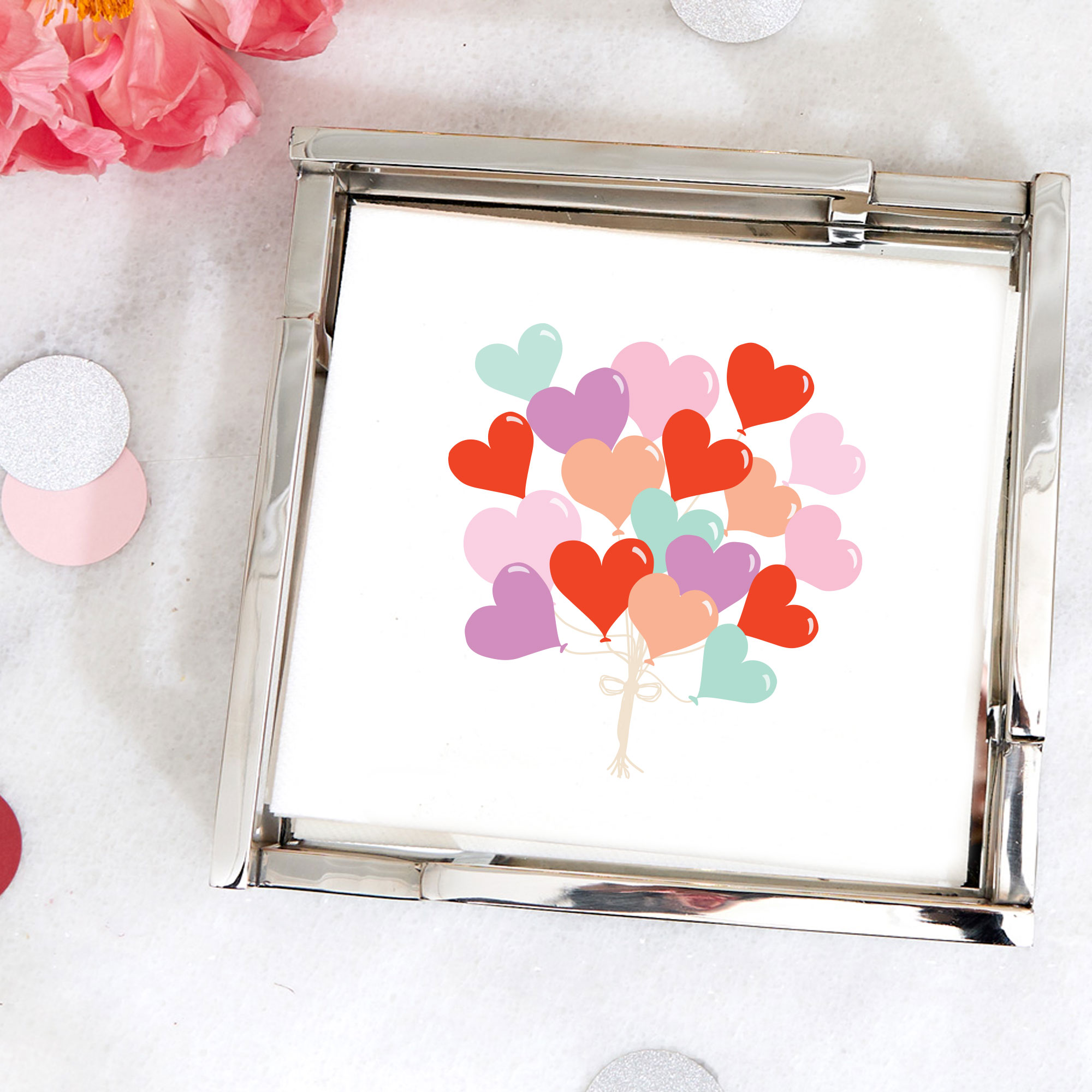 Party napkins with a bunch of balloons