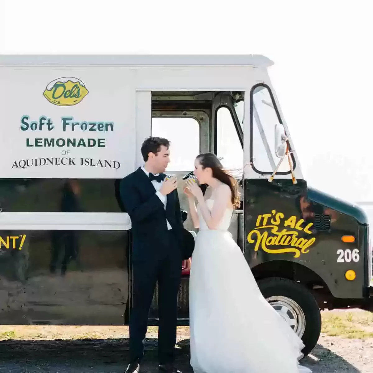 wedding reception food truck with frozen lemonade