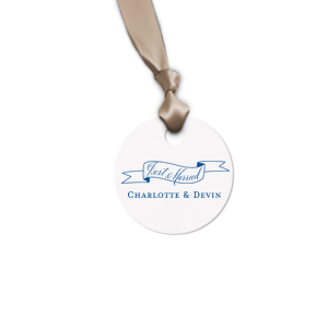 Our personalized Natural Ivory Rectangle Gift Tag with Shiny 18 Kt Gold Foil has a Banner 2 graphic and is good for use in Accents, Frames themed parties and couldn't be more perfect. It's time to show off your impeccable taste.