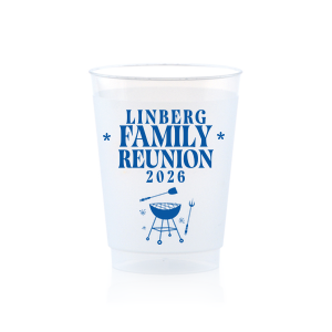 Unite and ignite at your family reunion with the Grill & Stars Family Reunion Cup, customizable with your family name and the event's date, and embellished with a classic grill and stars graphic. A perfect memento for a day of shared stories and barbecued delights.