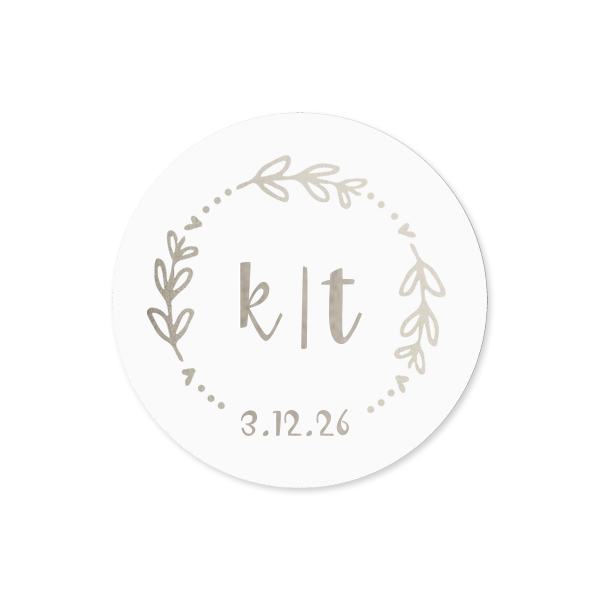 The ever-popular White Small Round Label with Shiny Sterling Silver Label Print Colors has a Date Wreath graphic and is good for use in Frames, Wedding themed parties and will look fabulous with your unique touch. Your guests will agree!