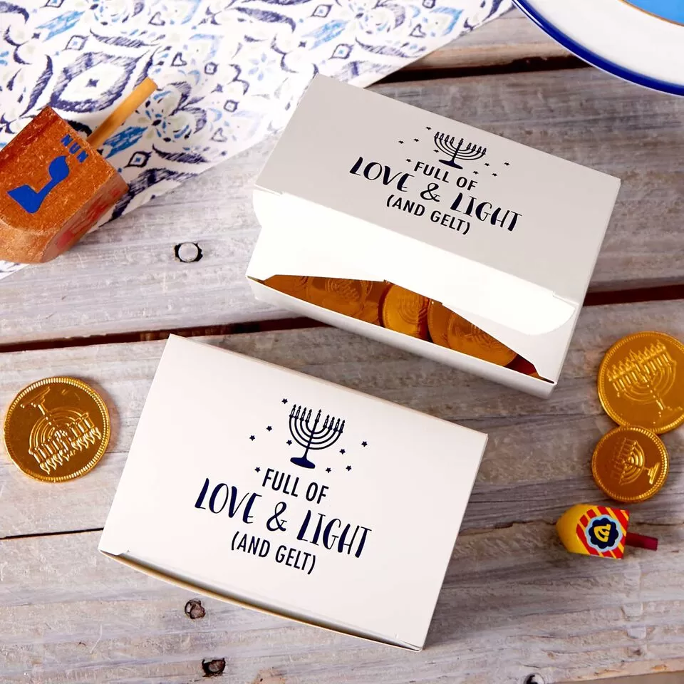 custom designed Hanukkah cake boxes