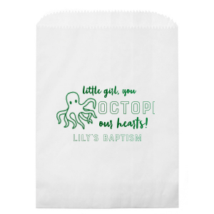 Our personalized White Cookie Bag with Shiny Leaf Foil has a Octopus graphic and is good for use in Beach/Nautical, Animals, Kid Birthday themed parties and can be customized to complement every last detail of your party.