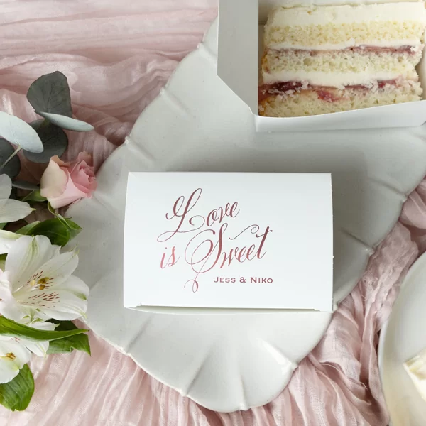 Love is sweet cake box