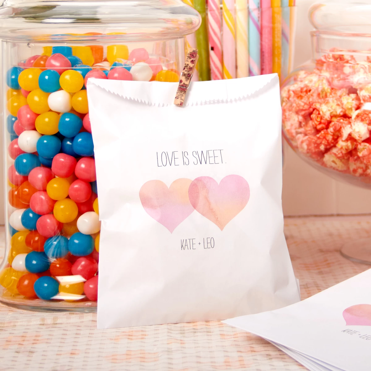 cute party favors for kid friendly wedding reception