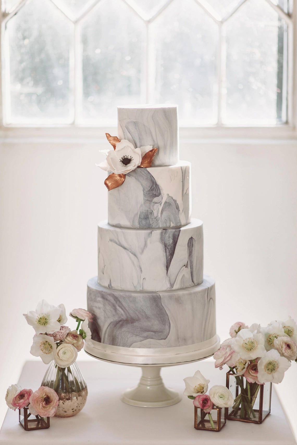 marble wedding cake