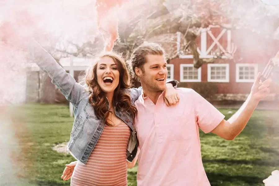 audrey and jeremy roloff baby gender reveal with smoke bomb