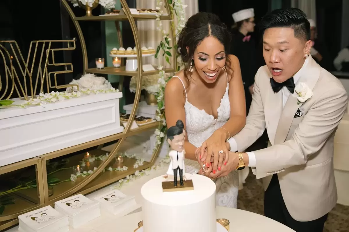 Chia Habte Cake Cutting Photo