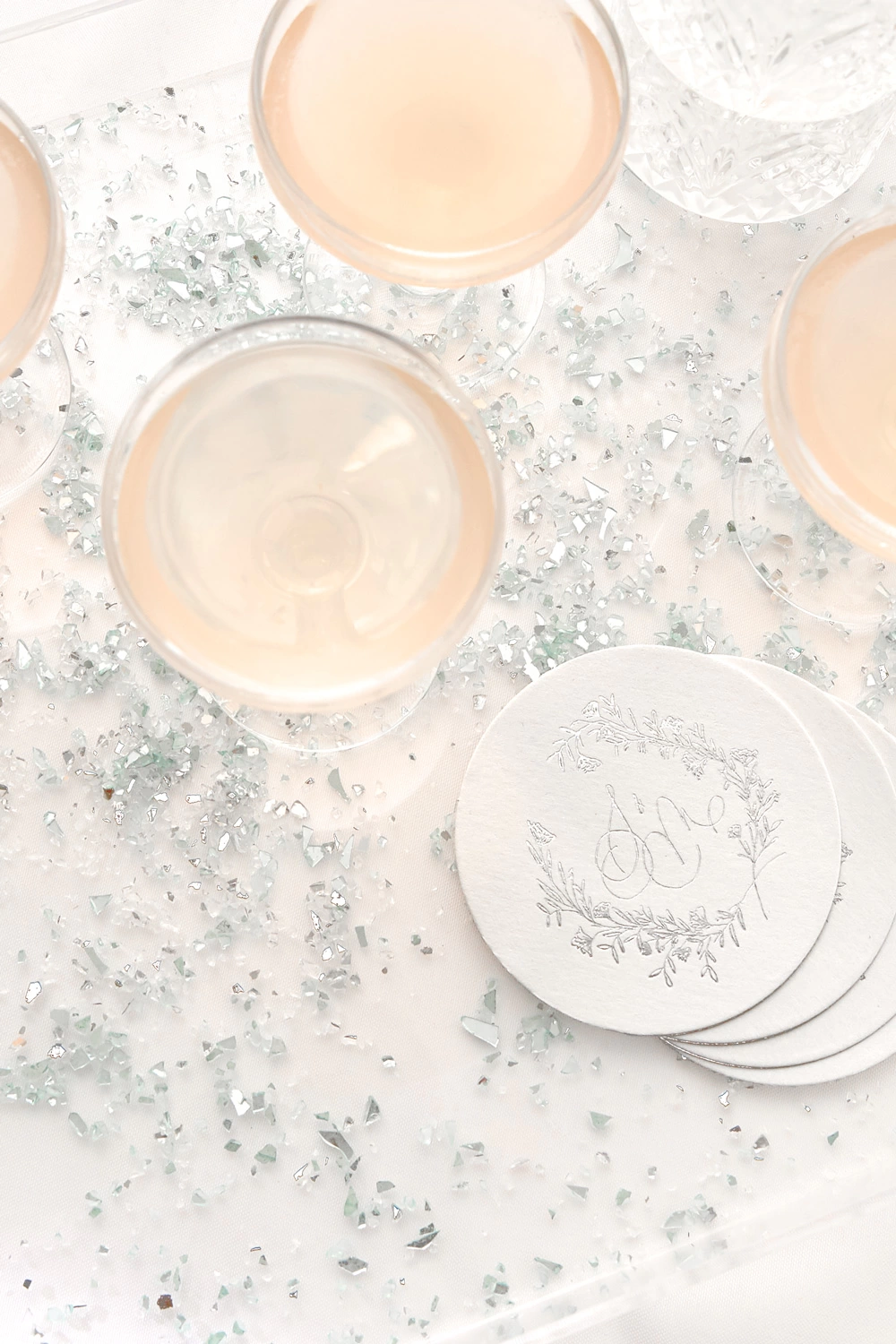 Fresh Pink Gimlet for Your Winter Wedding Cocktails