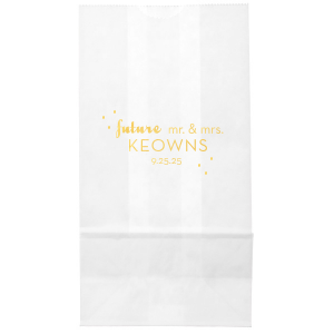 ForYourParty's chic Shiny Copper Large Cellophane Bag with Shiny Copper Foil Color couldn't be more perfect. It's time to show off your impeccable taste.