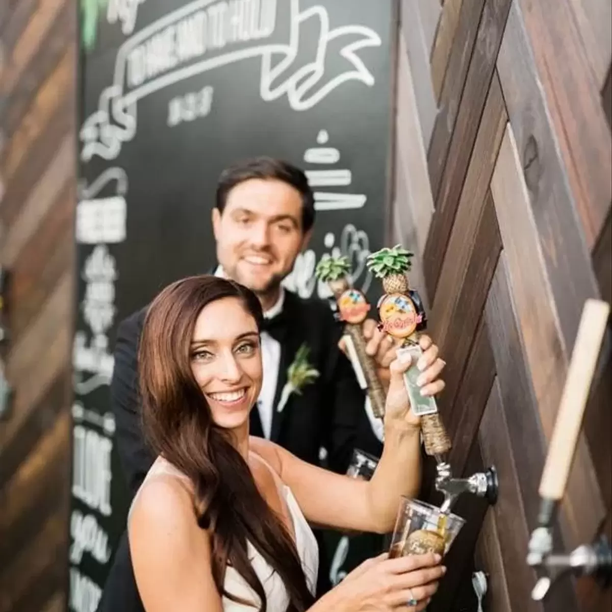 2020 Wedding Trend: Self Serve Wedding Bar