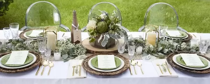 MODwedding tablescape custom menu