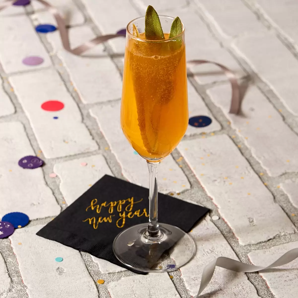 new year's prosecco cocktail