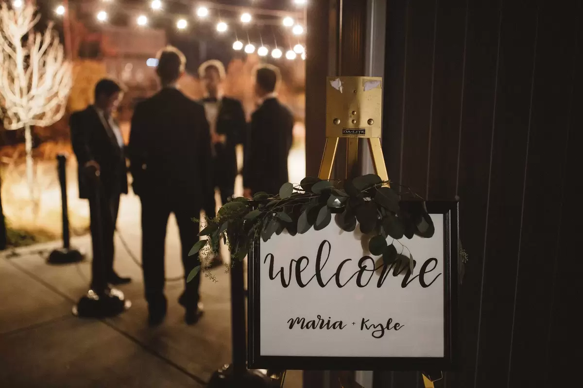 wedding welcome sign for greenery wedding