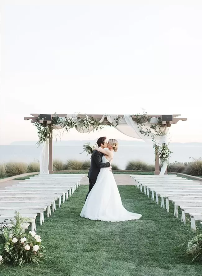 Ali Fedotowsky Keven Manno wedding 