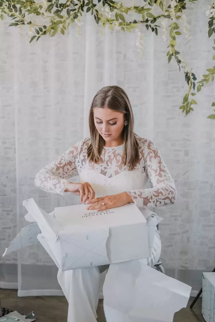 bridal shower gift opening