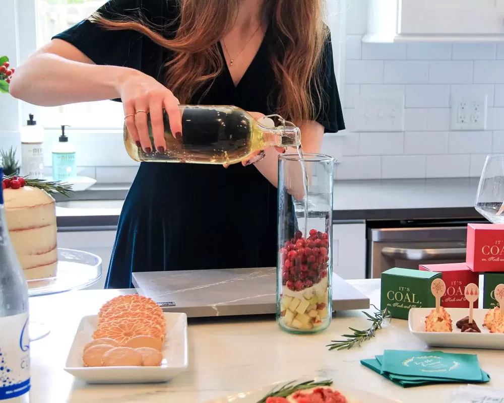 christmas sangria recipe for parties with christmas cocktail napkins