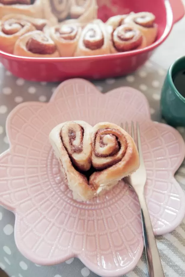 Heart Shaped Cinnamon Roll photo by Liz Gray 