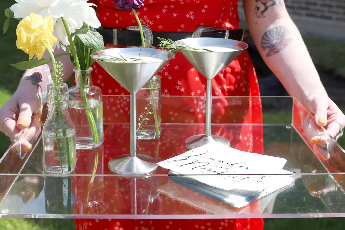 signature cocktails on acrylic tray at urban wedding