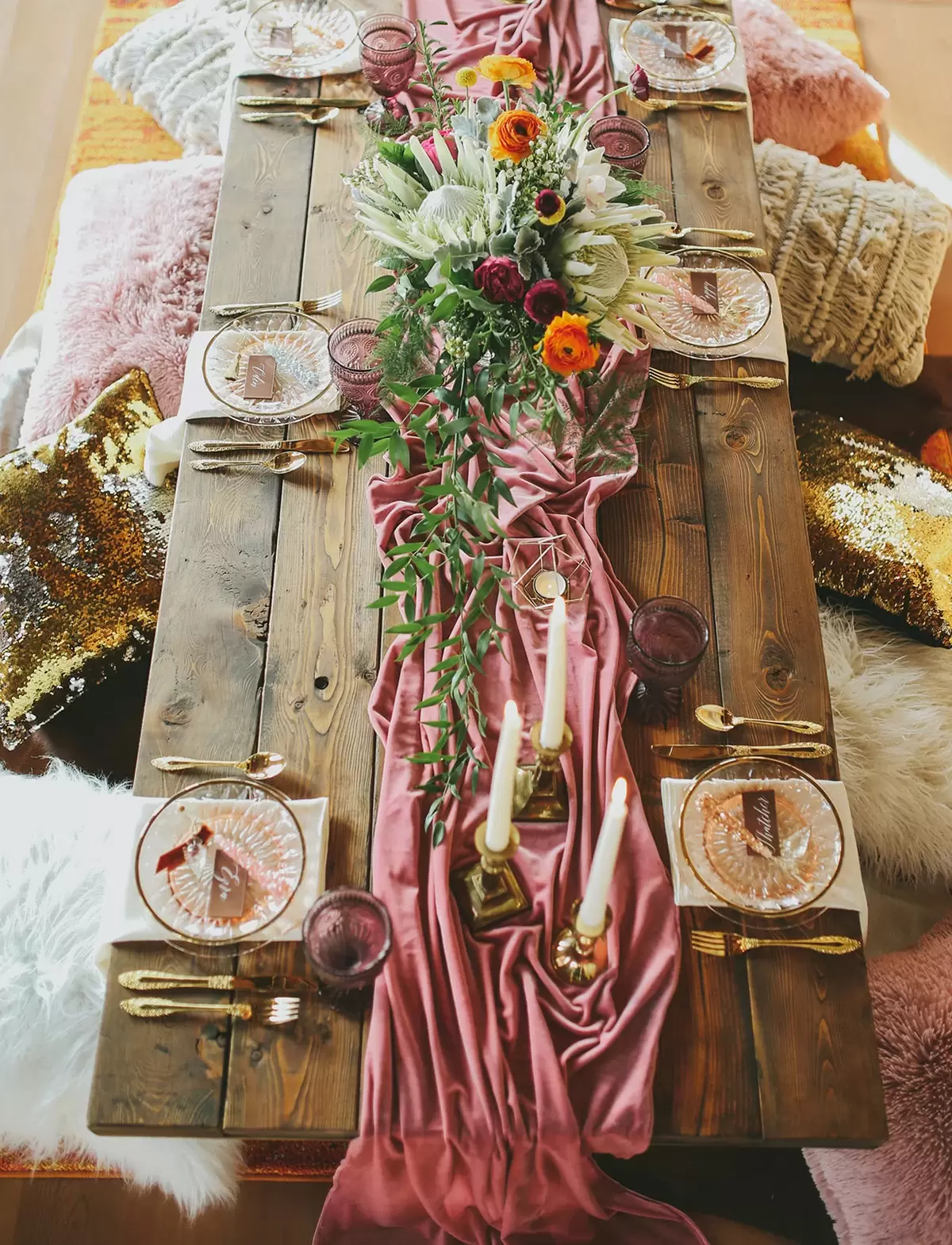 beautiful velvet table runner at boho wedding