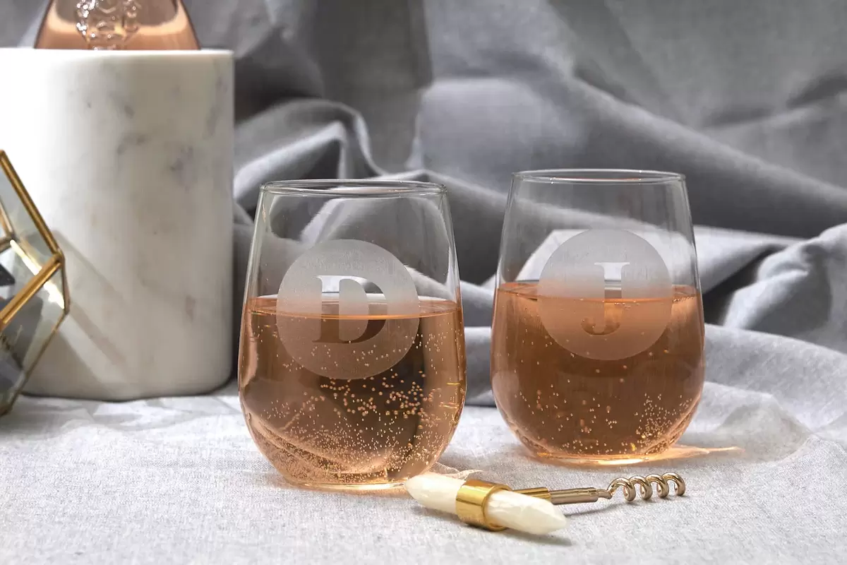 custom etched glassware