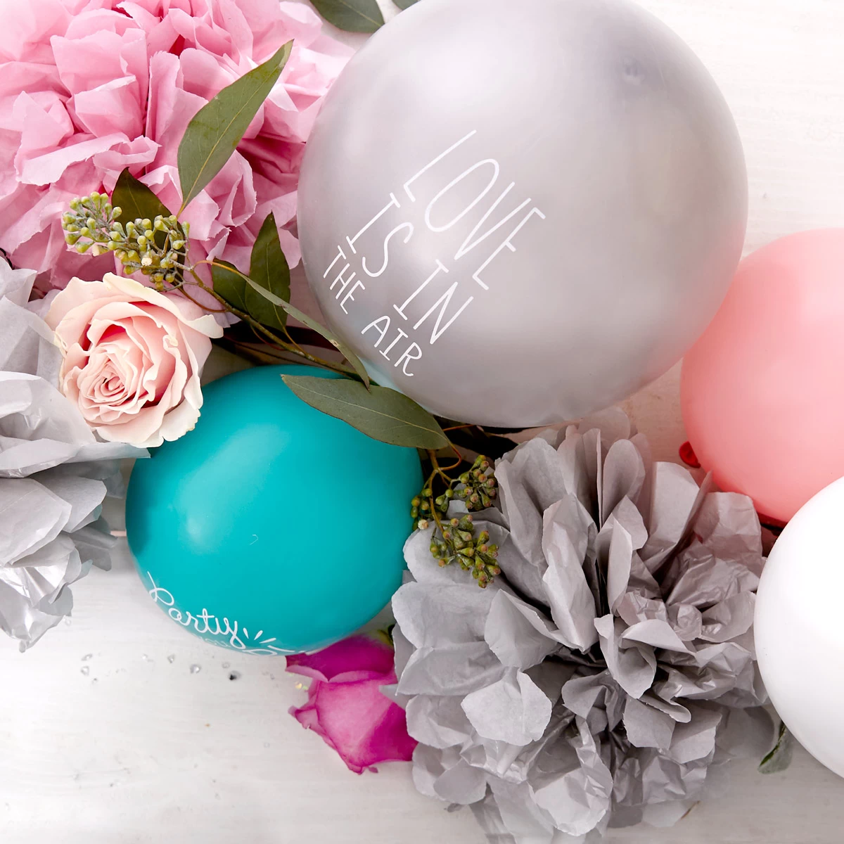 tissue paper pom poms DIY party decor