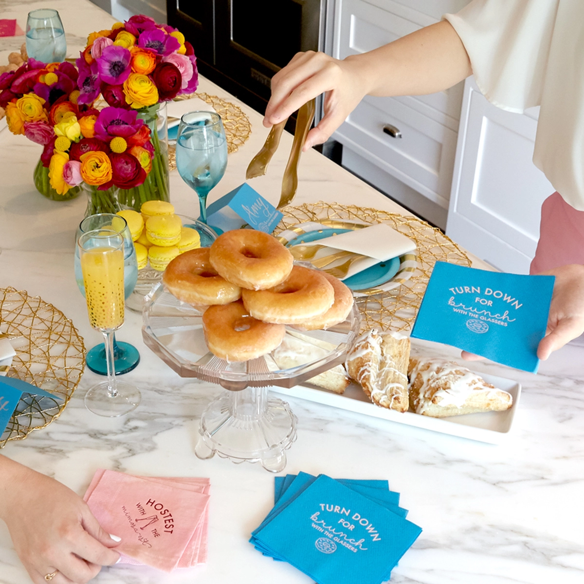 reasons why you should throw a brunch party