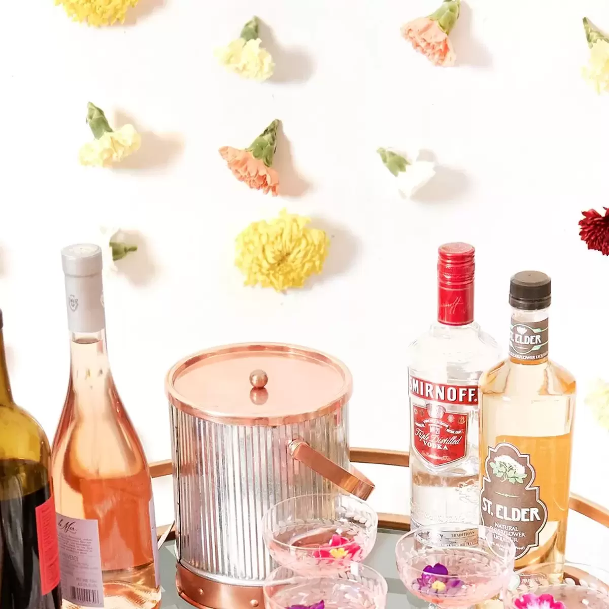 gorgeous hanging flower curtain DIY